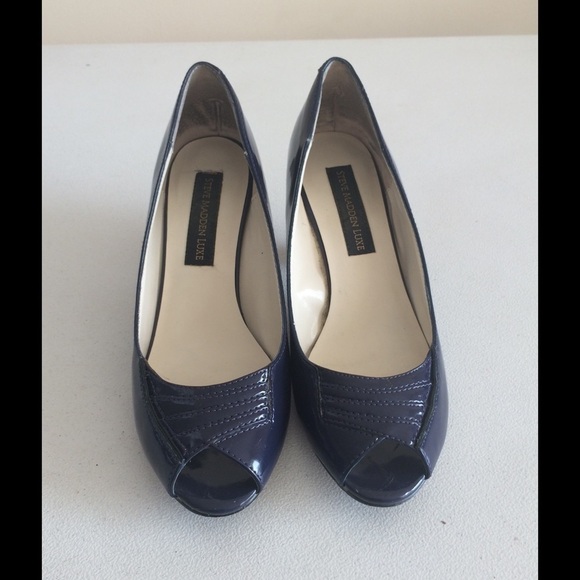 🔴CLEARANCE🔴 Size 7.5 Steve Madden Luxe Wedges - Picture 2 of 4